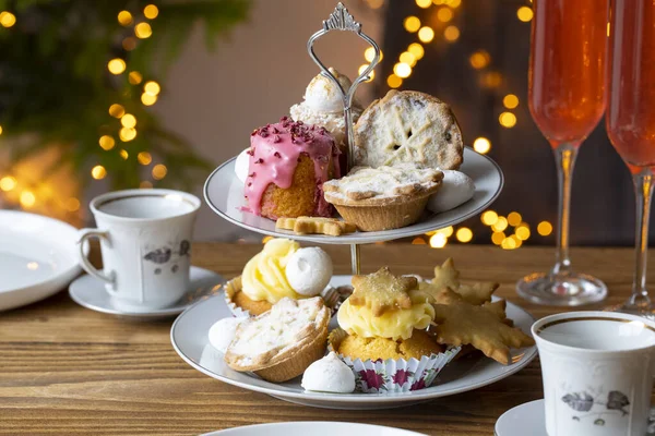 Thé Noël Avec Tartes Gâteaux Biscuits Hachés — Photo