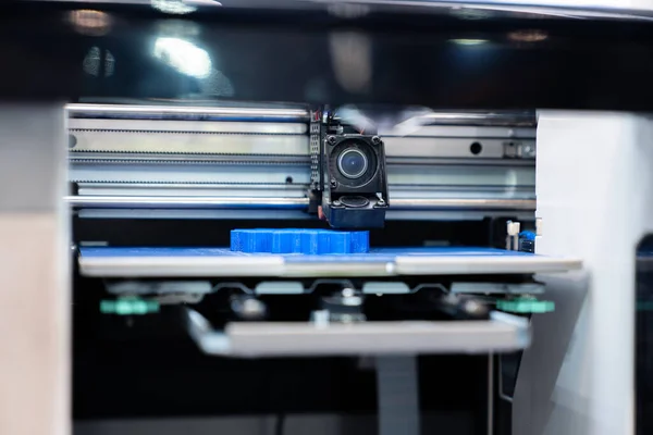 Uma Impressora Laboratório Imprime Uma Estrutura Partir Polímero — Fotografia de Stock