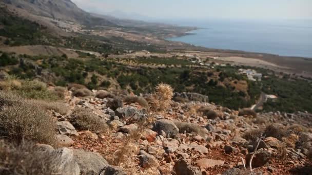 Cadeias de montanhas na ilha mediterrânea de Creta, Grécia. — Vídeo de Stock