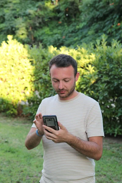Man Looking Something Phone — Stock fotografie
