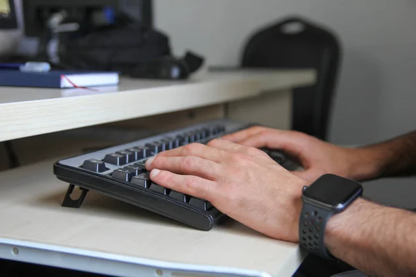 Woman Typing Keyboard — Stock Photo, Image