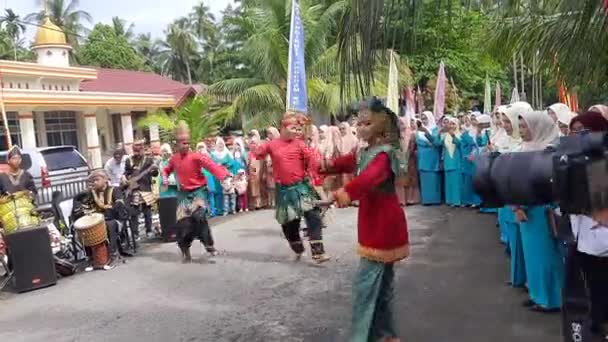 Pariaman Endonezya Haziran 2022 Minangkabau Geleneksel Dans Davetlileri Doğu Sikapak — Stok video