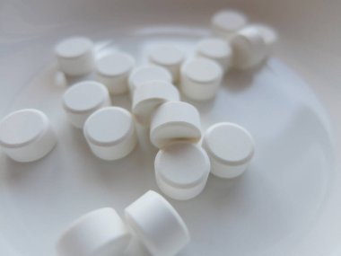 Lactoferrin tabağa konmuş.