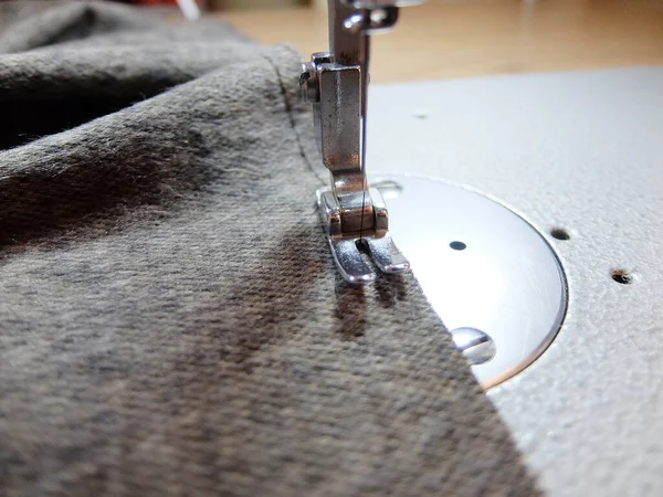 Make Your Own Dress Sewing Machine — ストック写真