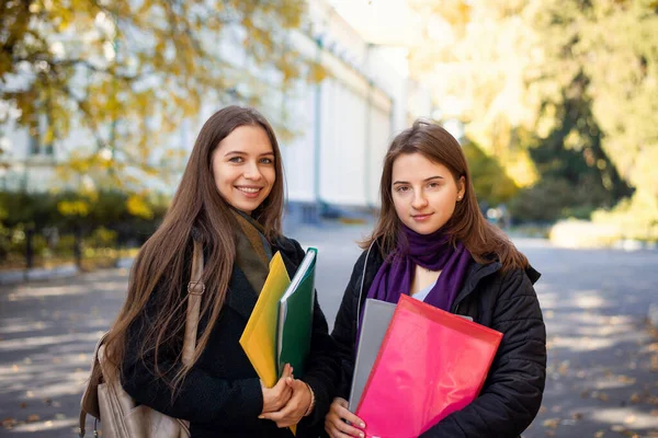 Two University Students Folders Other Learning Materials Going Lectures Morning — Zdjęcie stockowe