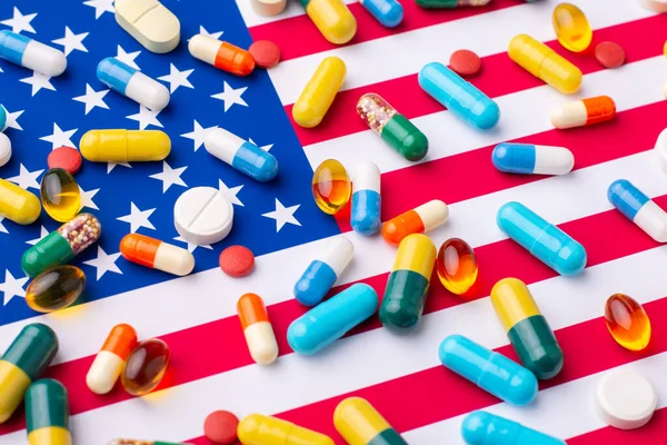 Различные Таблетки Таблетки Флаге Сша Медицинская Система Соединенных Штатов Америки — стоковое фото