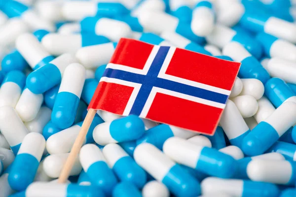 Norveç Salgın Kavramı Norveç Bayrağı Hap Yığını — Stok fotoğraf