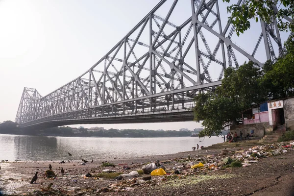 Garbage dumped under the Howrah Bridge is one of the main causes of Ganga pollution