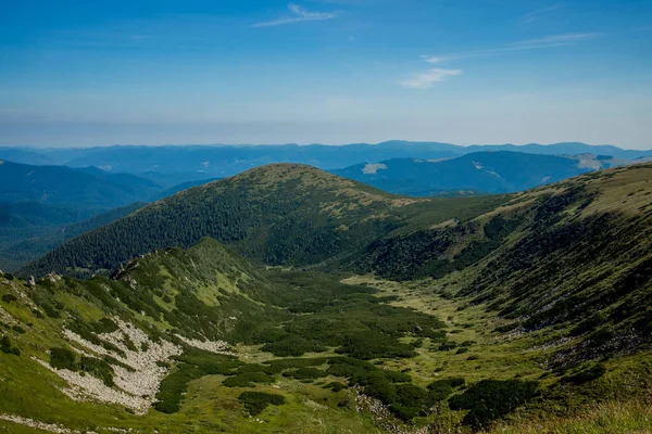 Dağ Sırasının Inanılmaz Manzarası Dağ Manzarası — Stok fotoğraf