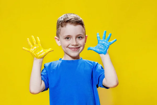 Little Happy Boy Painted Palms Yellow Blue Colors Flag Ukraine — Fotografia de Stock