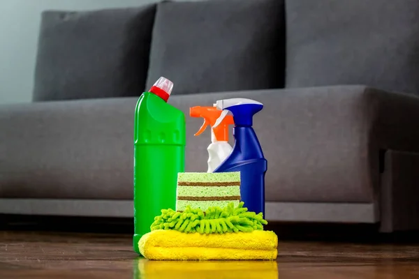 Household Cleaning Products Rags Floor Chemical Liquids Cleaning Maintaining Cleanliness — Foto de Stock
