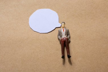 Fikir, düşünce ve konuşma için mini konuşma balonu