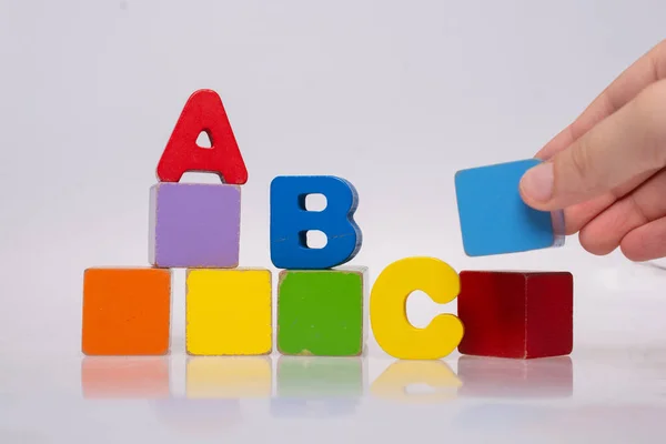 Bunte Abc Buchstaben Auf Blöcken Als Pädagogisches Konzept — Stockfoto