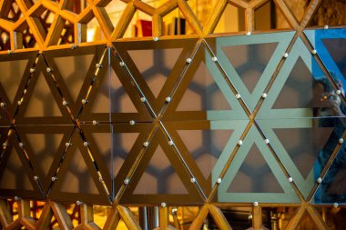 Tahtada geometrik desenli Osmanlı Türk sanatı