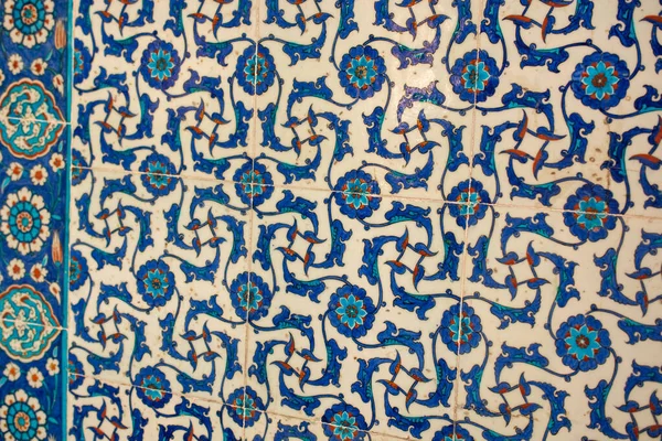 Antiguos Azulejos Hechos Mano Con Patrones Florales — Foto de Stock