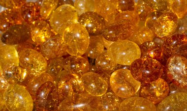 Belirli bir türün doğal mineral değerli taşlar