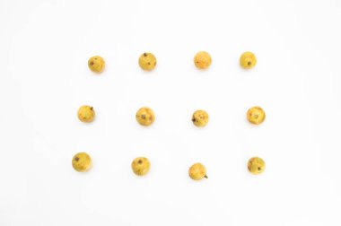 Üst görünüm seçici odak, Baccaurea motleyana tasarımı beyaz arkaplanda izole