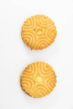 Beyaz arkaplanda izole edilmiş bisküvi, Üst görünüm