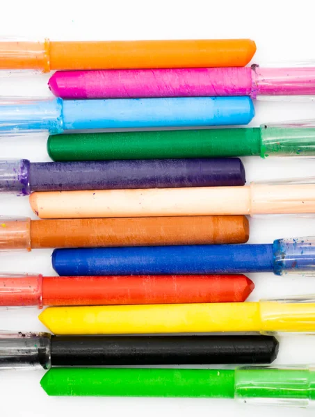Colorido Lápis Cor Isolado Fundo Branco Como Arco Íris — Fotografia de Stock