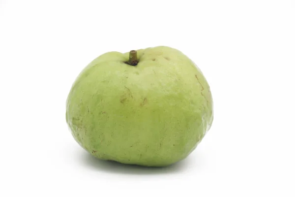 Verse Rijpe Groene Guava Peyara Witte Achtergrond — Stockfoto