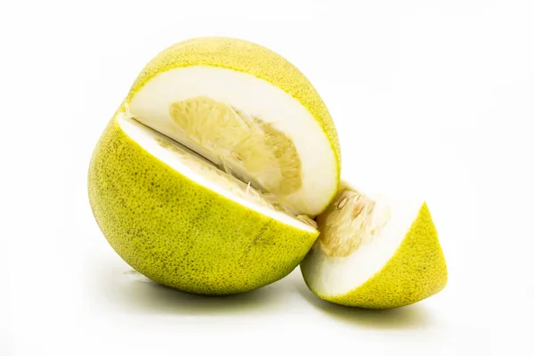 Gelbe Reife Pomelos Auf Weißem Hintergrund Gesunde Obstnahrung Isoliert — Stockfoto