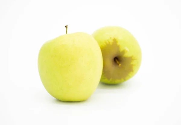 Frischer Apfel Isoliert Auf Weißem Hintergrund Selektiver Fokus — Stockfoto