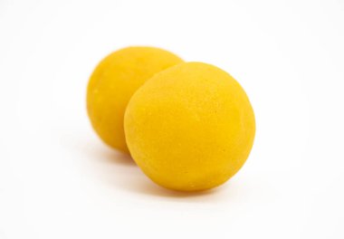 Seçici odak, Motichoor laddoo Bundi Laddu ya da Motichur Laddoo olarak da bilinir.