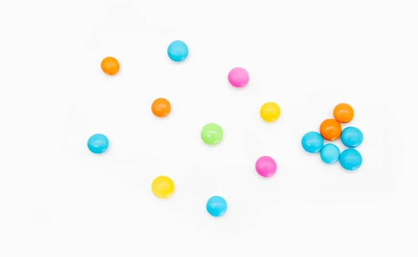 Beyaz Arkaplanda Lezzetli Renkli Şeker Tasarımı Üst Görünüm — Stok fotoğraf
