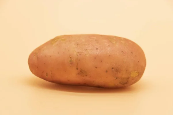 Картопля Ізольована Барвистому Фоні Червона Картопля — стокове фото