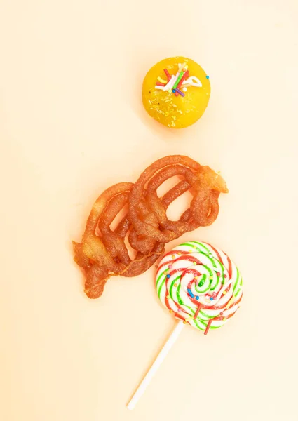 Lemon Flavour Candy Isolated Colorful Background Ladhoo Jalebi — Stockfoto