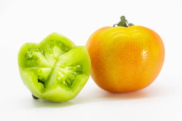 Half Ripe Tomatoes Raw Sliced Tomatoes White Background — Stock Photo, Image