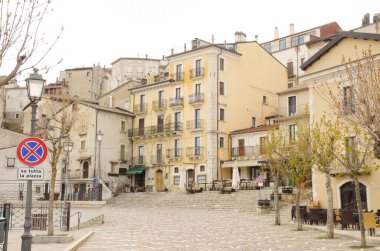 Rivisondoli (AQ) - Karakteristik dağ köyü - Abruzzo - İtalya