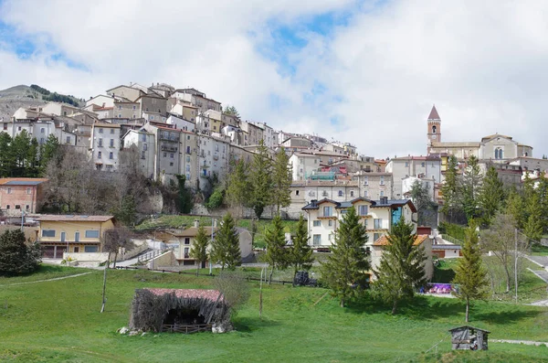 Rivisondoli Pohled Charakteristickou Horskou Vesnici Abruzzo Itálie — Stock fotografie