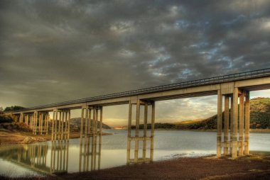 Guardialfiera - Molise - Liscione Barajı 'nın bir bölümü