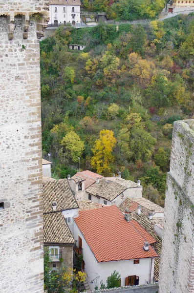 Pacentro Abruzzo Towers Caldora Castle Gaze Lost Admire Autumn Colors — Stock Photo, Image
