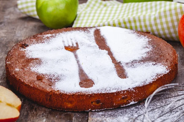 Pasta elma ve armut ahşap rustik tablosundaki ile. Yakın çekim