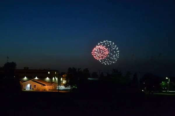 Viewing Fireworks Field Night Small Town — 图库照片