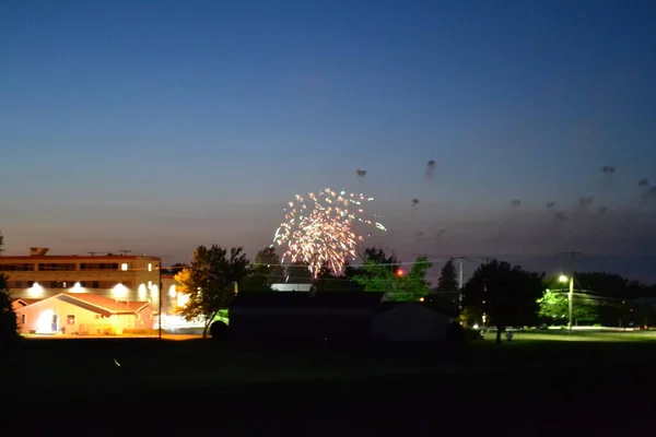 Viewing Fireworks Field Night Small Town — Stockfoto