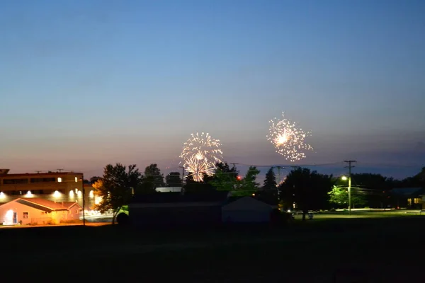 Viewing Fireworks Field Night Small Town — Stockfoto