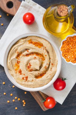 Mercimek veya daal humus (ezme, makarna, sos). Kırmızı mercimek ve mercimek humusu.