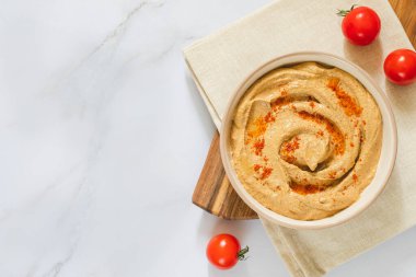 Mercimek veya daal humus (ezme, makarna, sos). Kırmızı mercimek ve mercimek humusu.