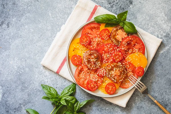 Tomato Salad Hemp Seeds Healthy Food Concept Superfoods — Stockfoto
