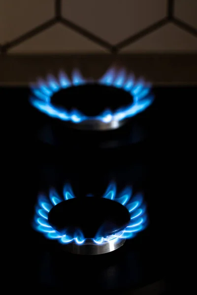 Closeup Shot Blue Fire Domestic Kitchen Stove Top Burning Gas — 스톡 사진