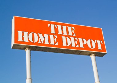 Dartmouth, Kanada - 06 Temmuz 2017: Home Depot işareti. Home Depot bir ev geliştirme perakendecisi. Amerika Birleşik Devletleri, Kanada ve Meksika'nın tüm illerinde perakende mağazaları işletmektedir.