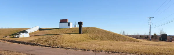 DEBERT, CANADA - 13 Aralık 2015: Soğuk savaş sırasında, Debert 'in Bölgesel Acil Durum Yönetim Merkezi veya 