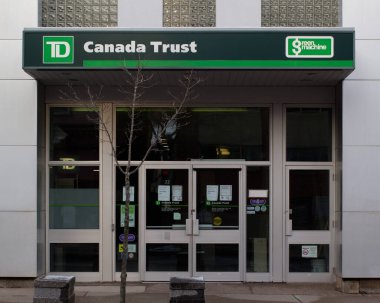 Truro, Kanada - 29 Nisan 2020: TD Canada Trust şubesi. TD Canada Trust Toronto-Dominion Bankası kapsamında ticari bankacılık hizmetleri sunmaktadır..