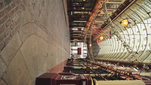Leadenhall Market Vertical Video City London Popular Tourist Area Coronavirus — Stock video