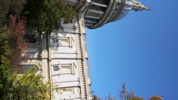 Vertical Video Popular London Tourist Attraction Landmark Pauls Cathedral Bright — Vídeos de Stock