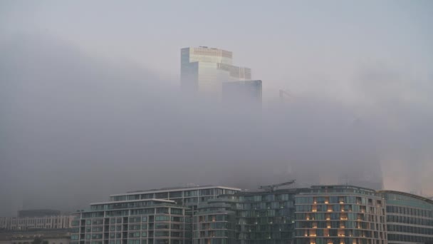 Skyscrapers City London Buildings Mist Business Area Misty Morning Covid — Stockvideo