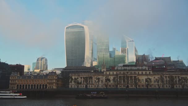 Skyscrapers City London Mist Business Area Showing Walkie Talkie Building — Stockvideo